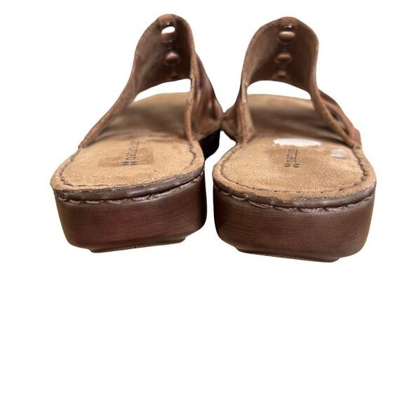 Y2K VTG. TAN LEATHER EMBELLISHED NATURALIZER SANDALS FLATS SZ. 8.5 LIKE NEW - Picture 7 of 8